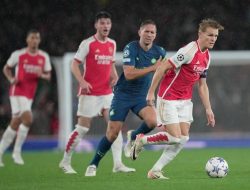 Topreneur  Arsenal Kena Imbas, Odegaard Cedera Parah!