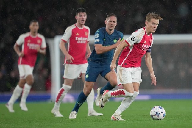 Topreneur  Arsenal Kena Imbas, Odegaard Cedera Parah!