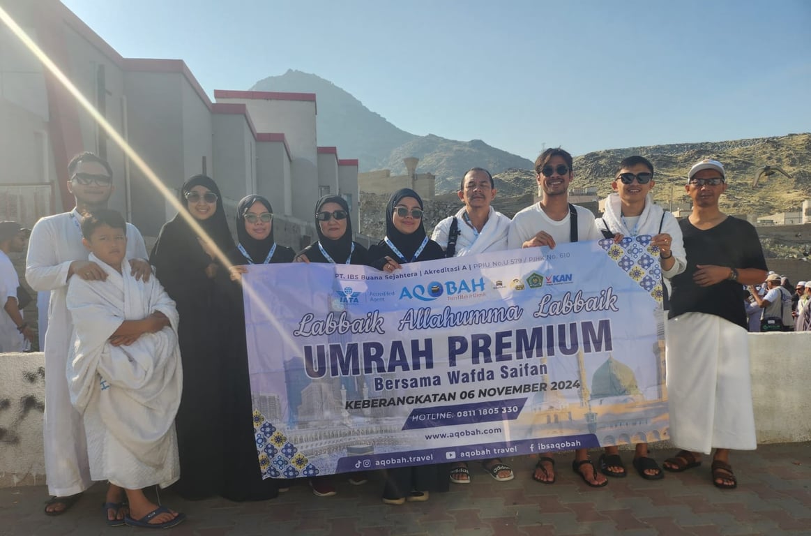 Kisah Inspiratif Wafda Saifan dan Keluarga Berumrah